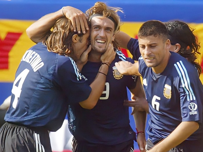 argentina 2002 cm