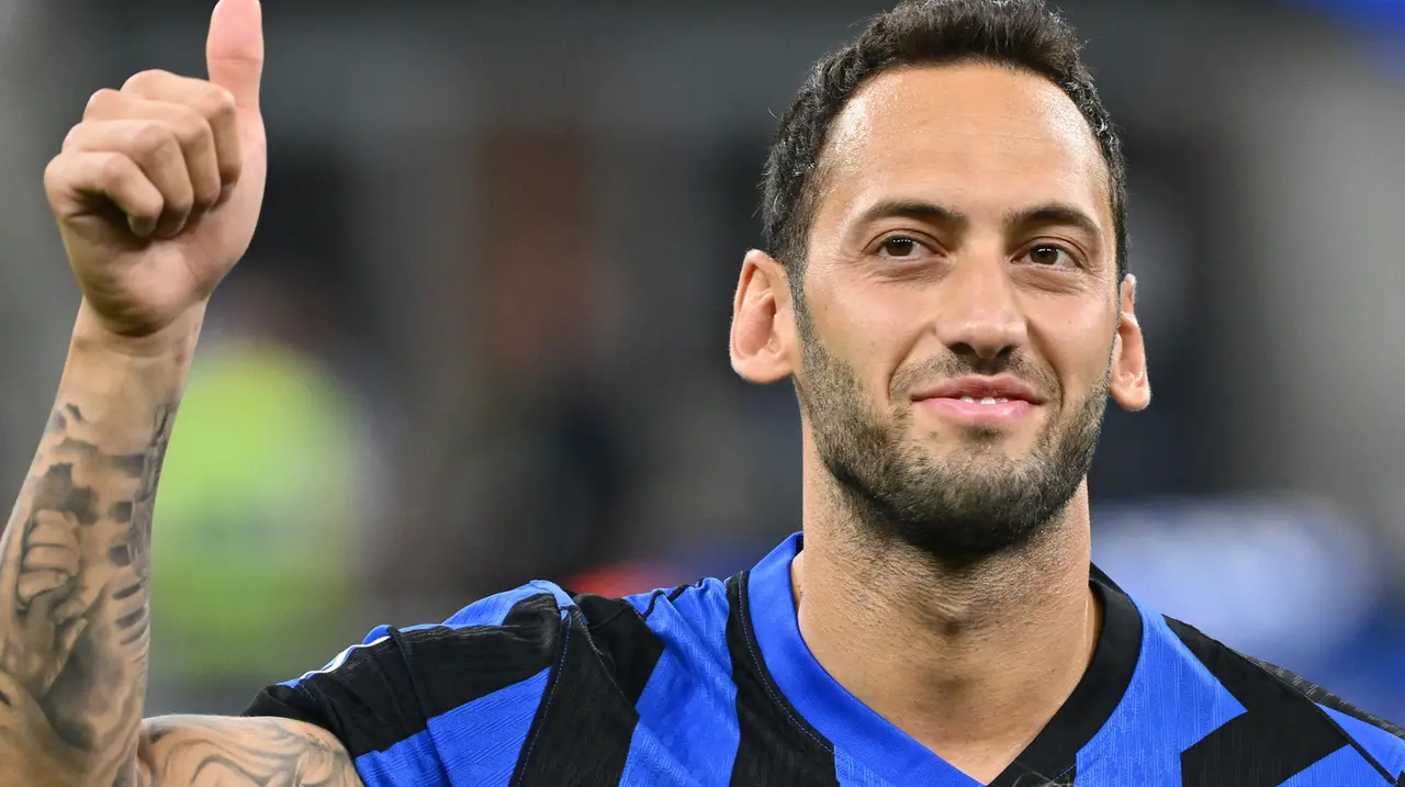 hakan calhanoglu portada