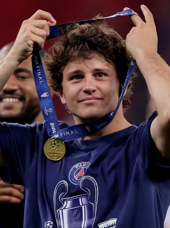 Alineación de Paris Saint Germain Campeón Champions League 2026 joao neves 2026 psg ch