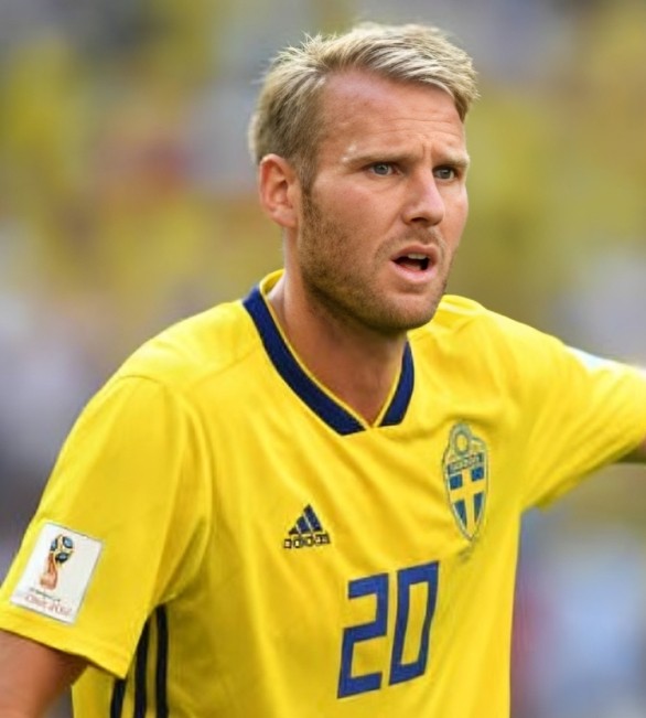 ola toivonen 2018 sue cm