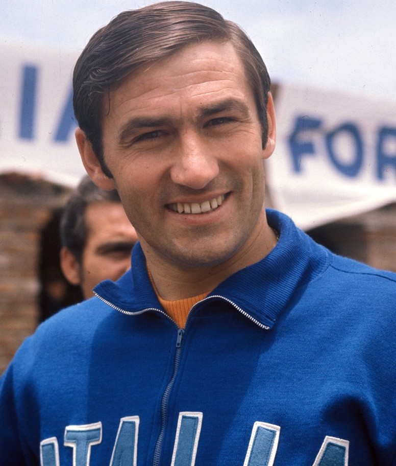 Alineación de Italia Mundial 1974 tarcisio burgnich 1974 ita cm
