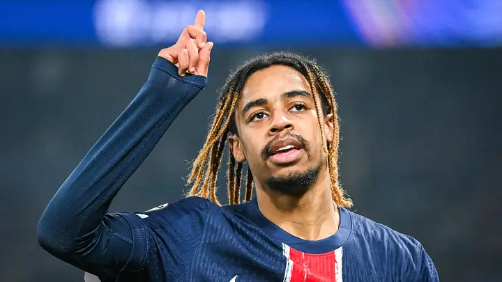 Alineaciones históricas donde jugó Bradley Barcola bradley barcola portada