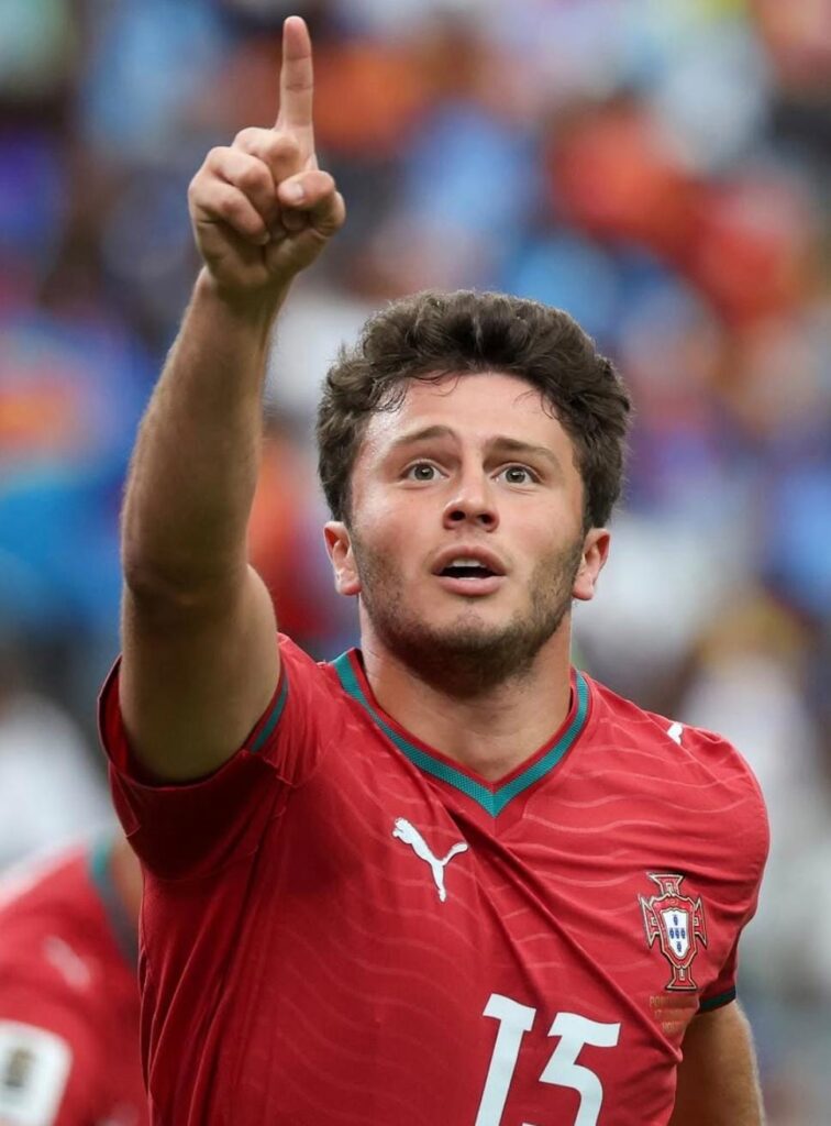 Alineación de Portugal Mundial 2026 joao neves 2026 por cm