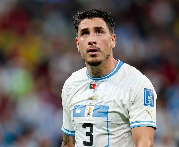 jose maria gimenez 2022 uru cm