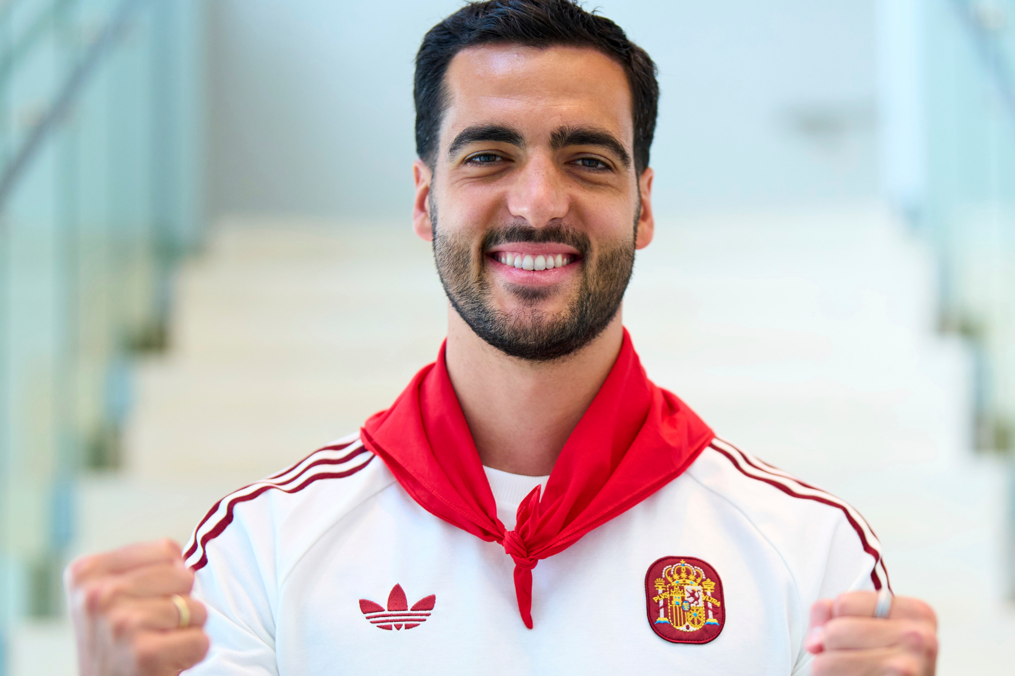 mikel merino portada